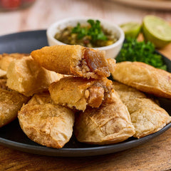 Empanadas de Yuca-Queso Rellenas de Chicharrón